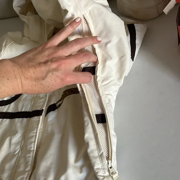 Powder Room Snowboarding Ski Jacket Cream Off White Womens Size Small 3 in 1 - Picture 10 of 14